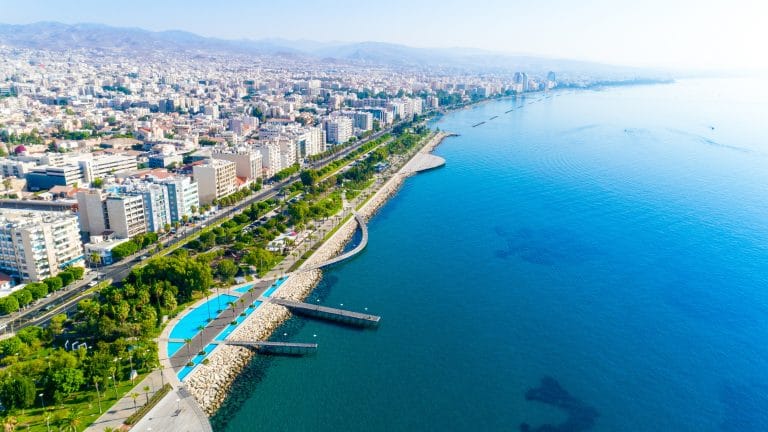 Ακίνητη ιδιοκτησία στην Κύπρο